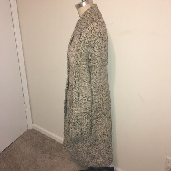 Guinevere Beige & Gray Wool & Cashmere Long Button Front Sweater L - Picture 3 of 10